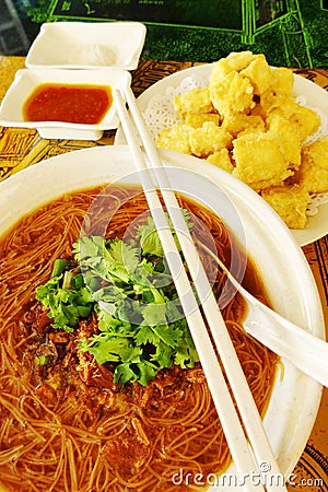 Taiwanese street dishes, oyster vermicelli & fried Stock Photo