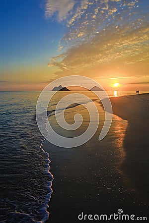 Pacific sunrise at lanikai beach, hawaii Stock Photo