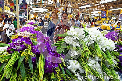 Pak Khlong Talad flower market in Bangkok Editorial Stock Photo