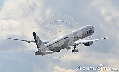 Pakistan Airways PIA boeing 777 Editorial Stock Photo