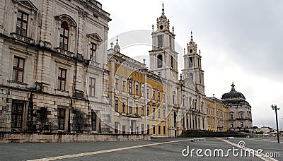 Palace-Convent of Mafra, built in 18th cen. in Baroque and Neoclassical styles, Mafra, Portugal Stock Photo