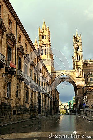 Palermo Cathedral street arch & towers, Italy Stock Photo