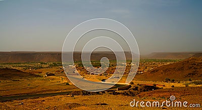 Panorama with Adrar mountain near Terjit, rocks and gorge in Mauritania Stock Photo