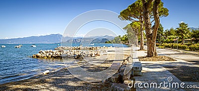 Panorama of Garda Lake near Lazise town in Lombardy region, Ital Stock Photo