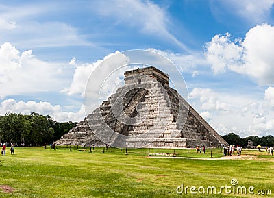 Kukulkan Pyramid (el Castillo) at Chichen Itza, Yucatan, Mexico Editorial Stock Photo