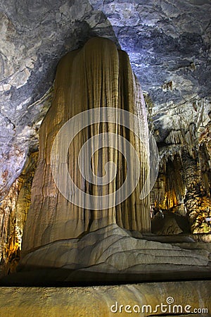 Paradise cave Vietnam impressive limestone formations Stock Photo