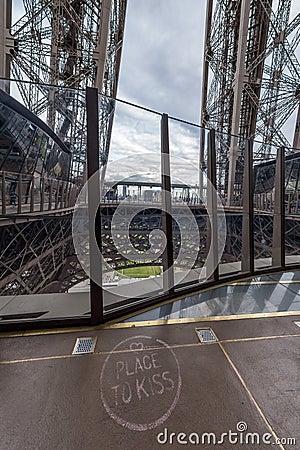 Paris tour eiffel place to kiss Stock Photo