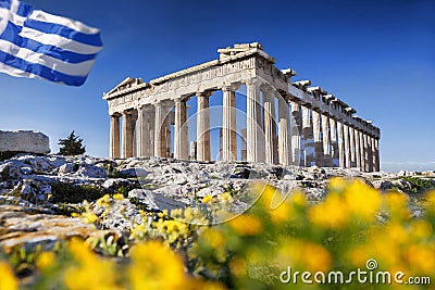 Parthenon temple with spring flowers on the Acropolis in Athens Stock Photo