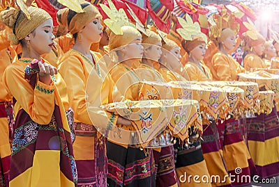 Participants of Kadayawan festival performs Editorial Stock Photo