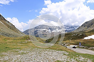 Passo Spluga ( Splügen Pass ) marking the boundary between Italy and Switzerland Stock Photo