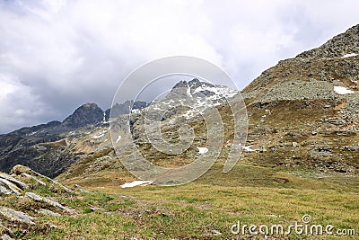 Passo Spluga ( Splügen Pass ) marking the boundary between Italy and Switzerland Stock Photo