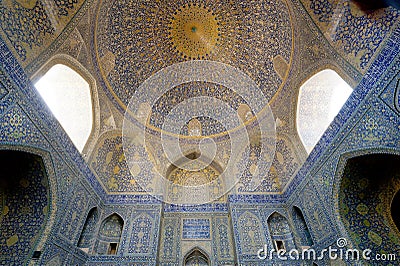 Patterned arches and huge dome inside the ancient persian mosque Editorial Stock Photo