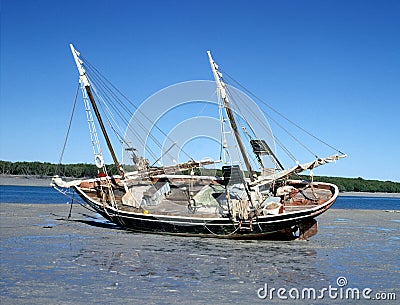 Pearl lugger at low tide Stock Photo