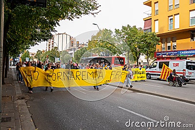 People closing the streets because of the result of the sentence of 2017 Catalan independence referendum Editorial Stock Photo