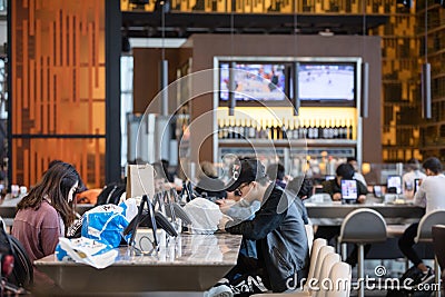 PEOPLE AT TORONTO PEARSON INTERNATIONAL AIRPOT, TERMINAL 1 Editorial Stock Photo