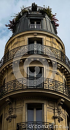 Perfectly symmetric facade of Paris building Stock Photo