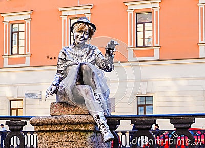 Performance in the open air in St. Petersburg. Pantomime. In the summer of 2016. Street performances the enjoyment of life. Editorial Stock Photo