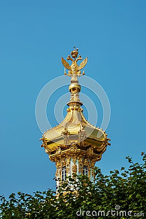 Peterhof Palace St Petersburg, Russia. Golden domes of museum Special Storeroom in Lower Park. The Peterhof Palace Stock Photo