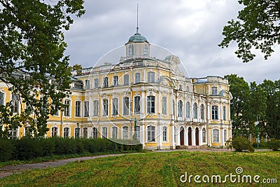 Cloudy September day in the old estate `Znamenka` Editorial Stock Photo