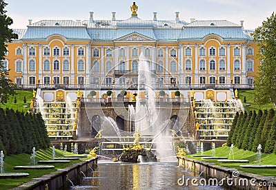 Peterhof, Saint Petersburg, Russia: Nizhny Park Editorial Stock Photo