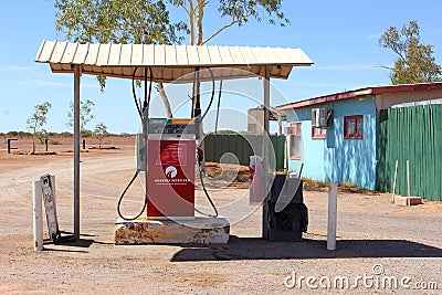Retro gas station along the Lasseter Highway, Australian Outback Editorial Stock Photo