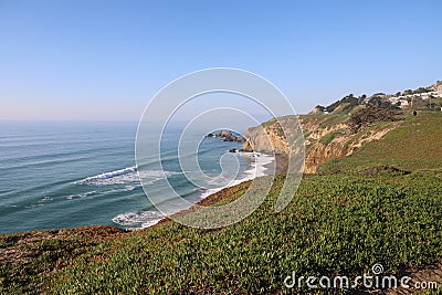 Cliffs and Ocean Mussell rock park in Pacifica California Stock Photo