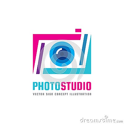 Photo studio - vector logo template concept illustration. Photo camera creative sign. Abstract design element Vector Illustration