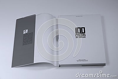 100 Photos du siecle Book, inside cover Editorial Stock Photo