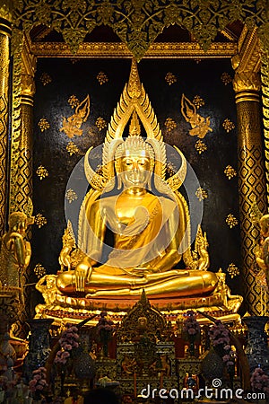 Phra Buddha Chinnarat, Buddha statue in Wat Phra Sri Rattana Mahathat Temple, Phitsanulok Editorial Stock Photo
