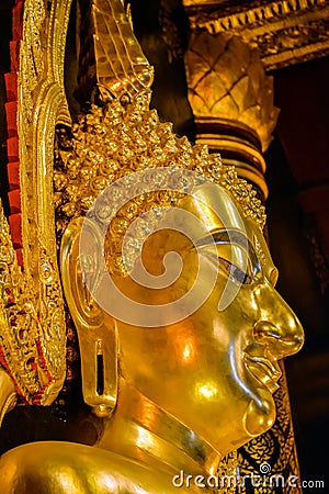 Phra Buddha Chinnarat Stock Photo