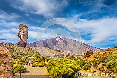 Pico del Teide with famous Roque Cinchado rock formation, Tenerife, Canary Islands, Spain Stock Photo