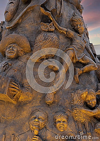 Closeup view 'Vision of the Arts' sculpture by artist Barvo Walker at the Granville Arts Center in Garland. Editorial Stock Photo