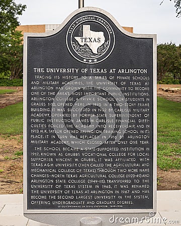 Texas Historical Commission marker for the University of Texas at Arlington. Stock Photo
