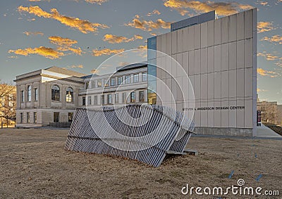 Wooden sculpture on the lawn of the Stephen L. Anderson Design Center of the University of Arkansas in Fayetteville. Editorial Stock Photo