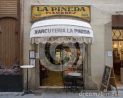 Historic tapas restaurant, La Pineda Fiabres, established in 1930 in Barcelona, Spain. Editorial Stock Photo
