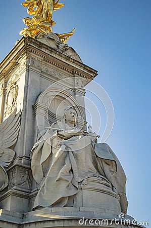 Pillar of statue of angel of victory before Buckingham Palace Stock Photo