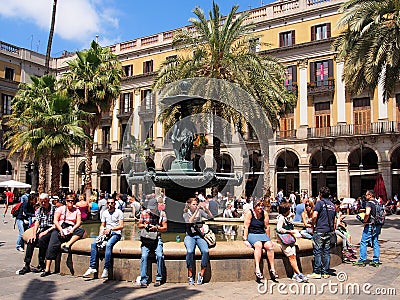 Placa Reial, Barcelona Editorial Stock Photo