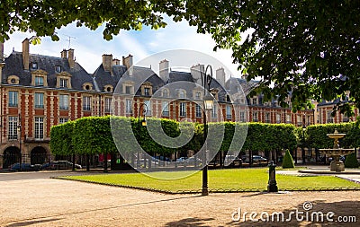 Place des Vosges Place Royale, Paris, France Stock Photo