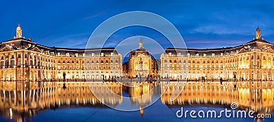 Place la Bourse in Bordeaux, the water mirror by night Stock Photo