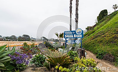 Lush vegetation for the sign of Solana Beach, CA Editorial Stock Photo