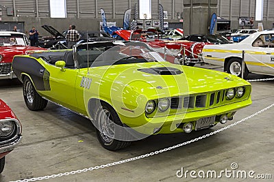 1971 plymouth hemi cuda convertible front side view Editorial Stock Photo