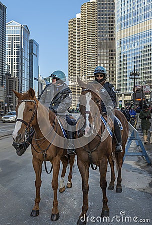 Policing the streets of downtown Chicago Editorial Stock Photo