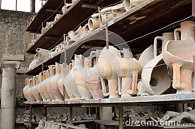 Pompei ancient pottery Stock Photo