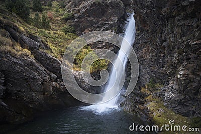 Pont de Rus Waterfall in Vall Fosca, Catalan Pyrenees Stock Photo