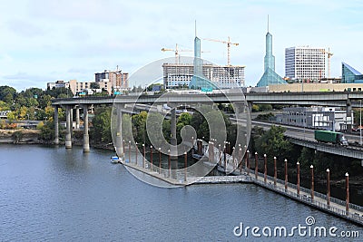 Portland, Oregon highway by the Willamette River Stock Photo