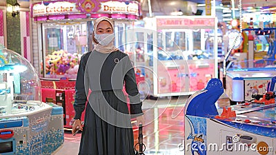 Holiday wearing a mask during a pandemic Editorial Stock Photo