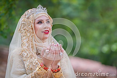 Portrait muslim bride posing Stock Photo