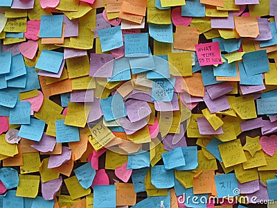 Post it note wishes thoughts and prayers. Editorial Stock Photo