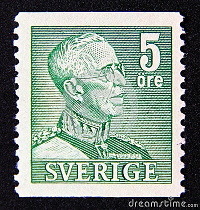 Postage stamp Sweden 1941. King Gustav V portrait Editorial Stock Photo