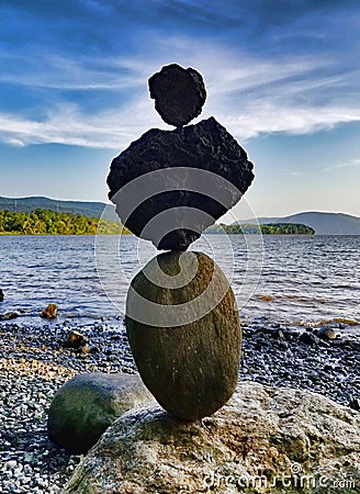 Prayer rocks erected on the shore of the Hudson River, looking s Stock Photo